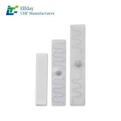 硅膠RFID標(biāo)簽配合手持機批量快速盤點布草